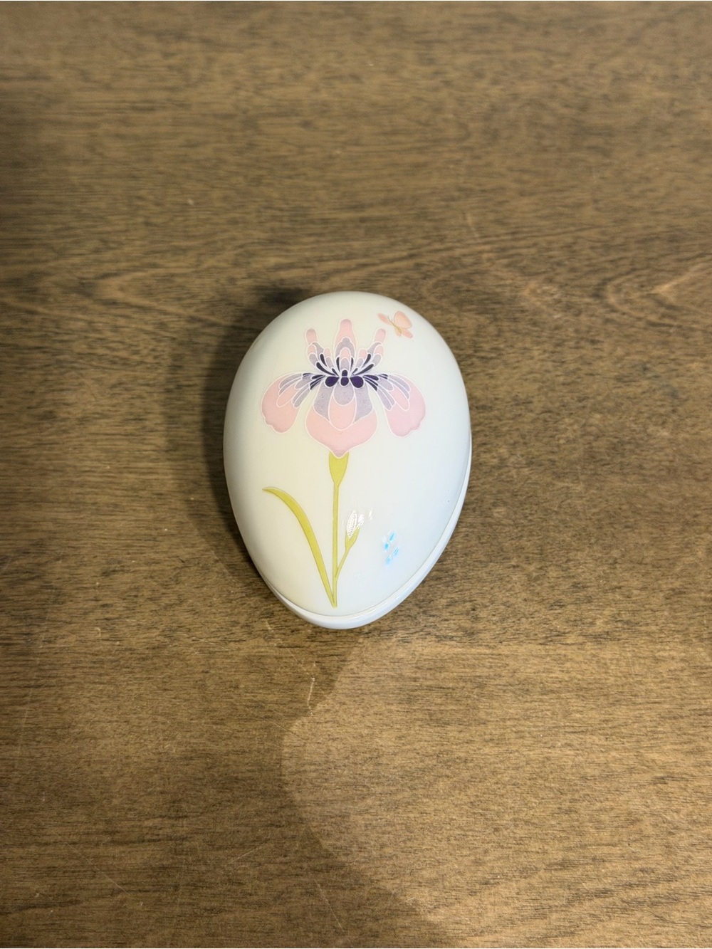 Porcelain egg trinket box, Takahashi, Japan, San Francisco, Chime